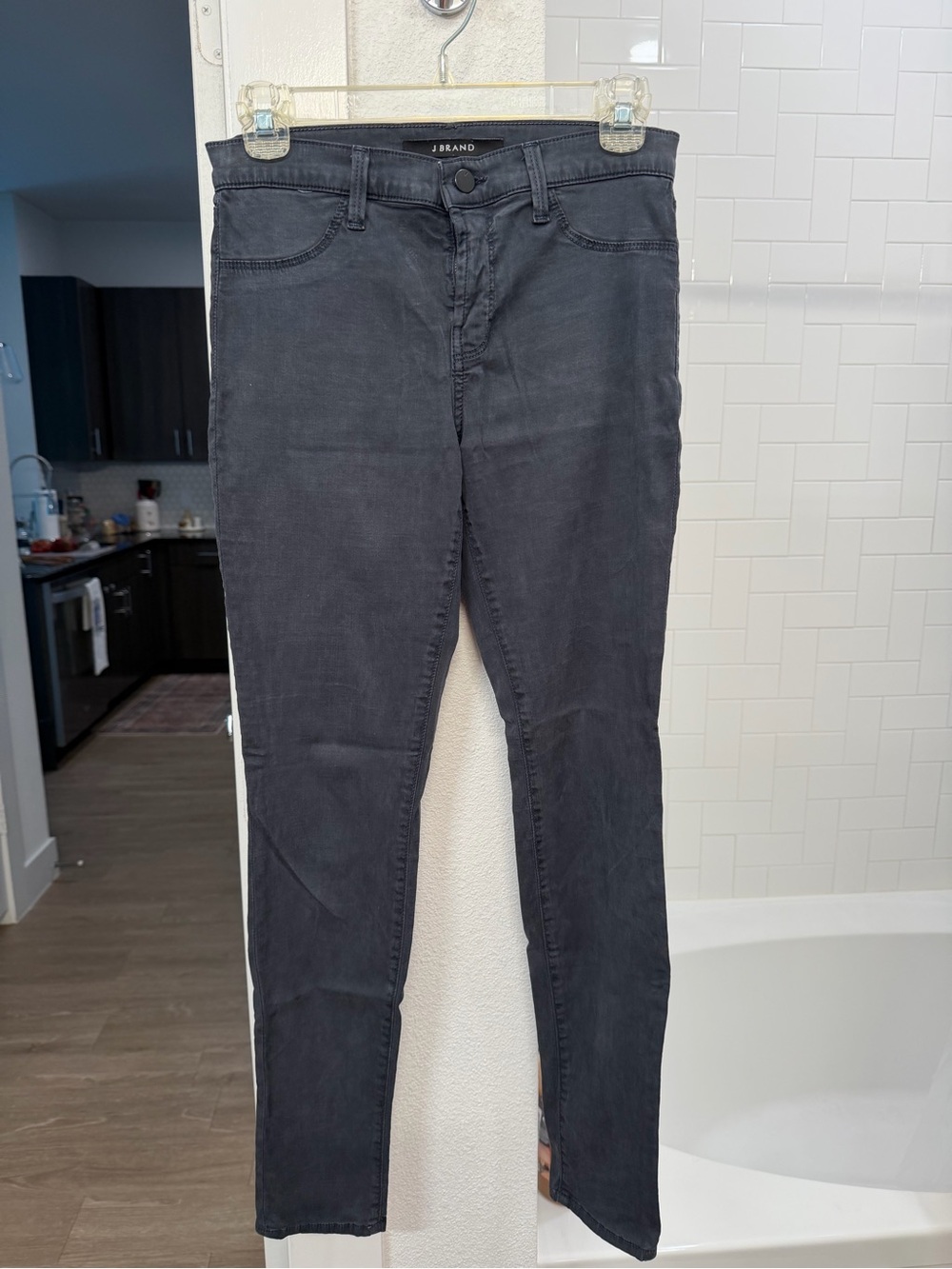 J Brand Women's Skinny Jeans in Charcoal